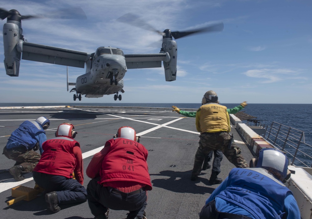 USS New York Conducts MV-22 Osprey Flight Ops