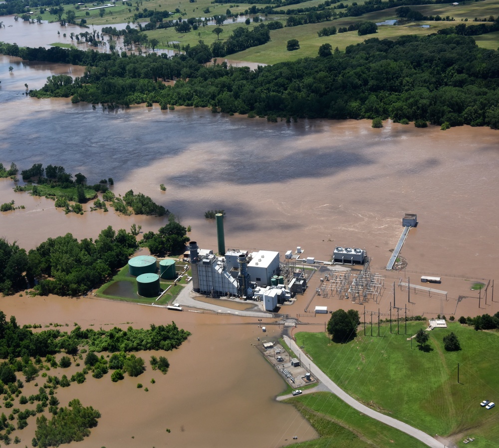 Arkansas CODEL Aerial Flood Tour