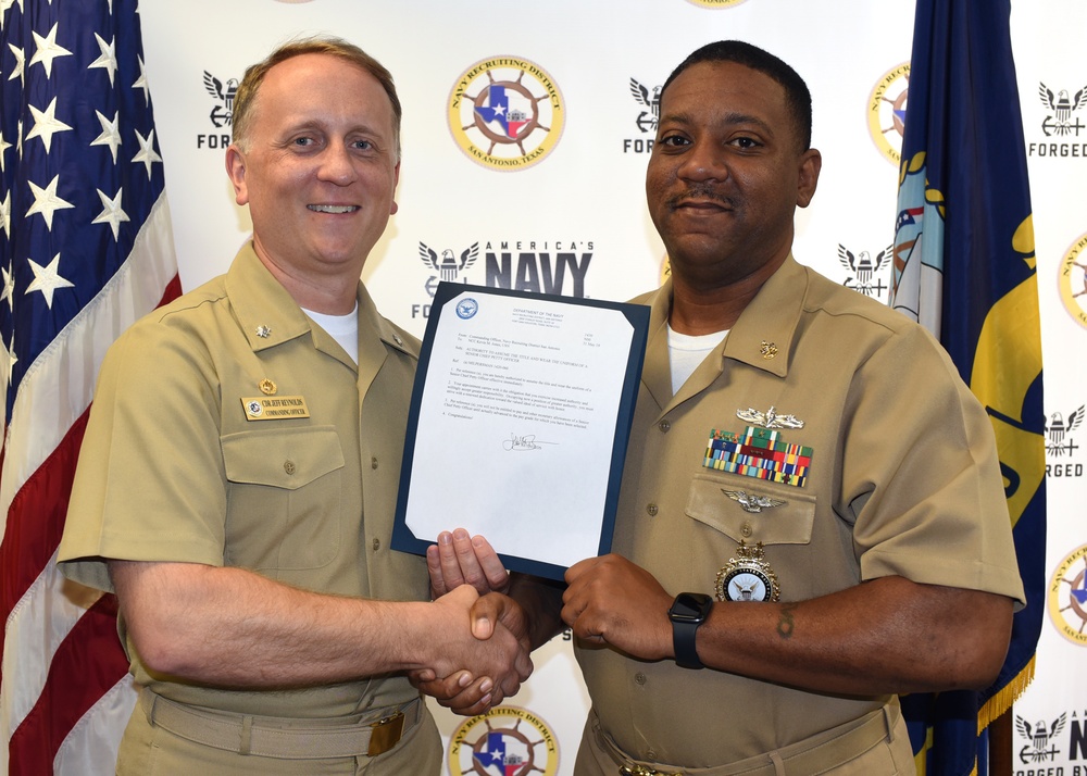 Chicago Sailor promoted to Senior Chief Petty Officer in America's Navy
