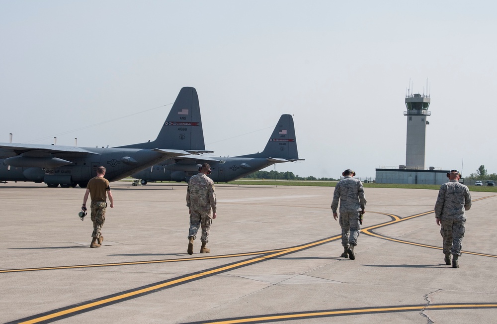179th Airlift Wing Participates in FOD Walk