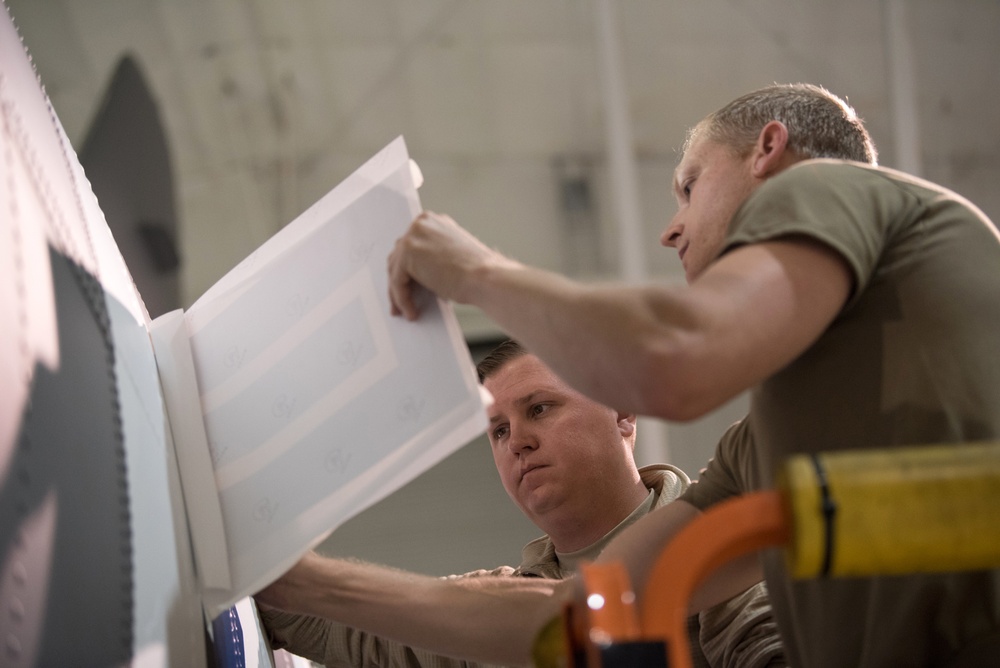 Kentucky Air Guard C-130 Receives D-Day Invasion Stripes