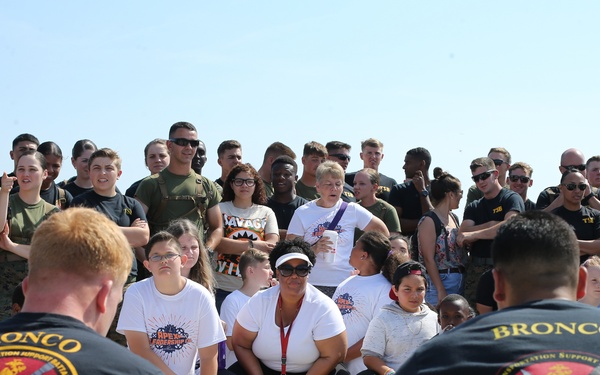 Parkwood Elementary and Marines continue partnership with Commanders Cup