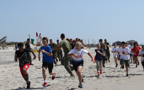 Parkwood Elementary and Marines continue partnership with Commanders Cup