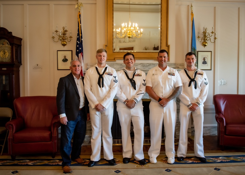 USS Oklahoma City Sailors Visit State Capitol