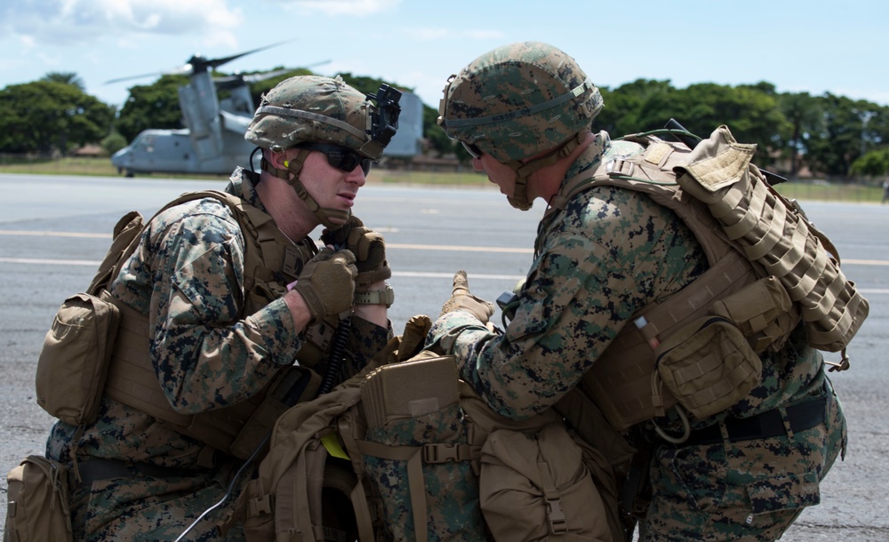 15th Wing supports USMC exercise