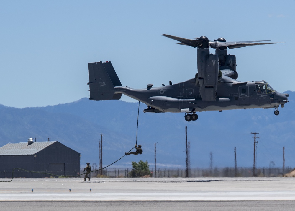 DVIDS Images Kirtland Air and Space Fiesta [Image 1 of 10]