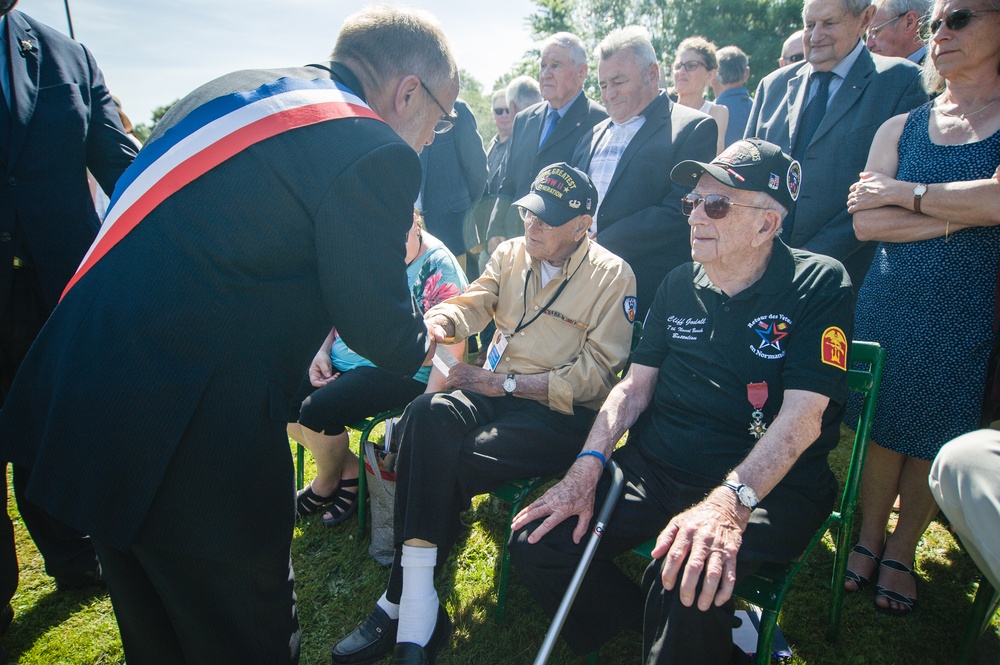 World War II Veterans shake hands