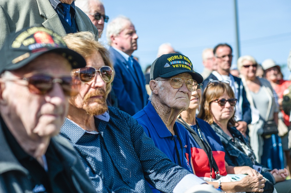 World War II Veteran enjoys ceremony