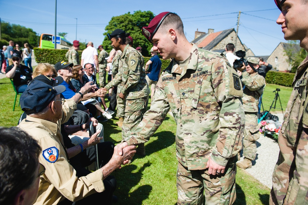 Paratrooper greets World War II veterans