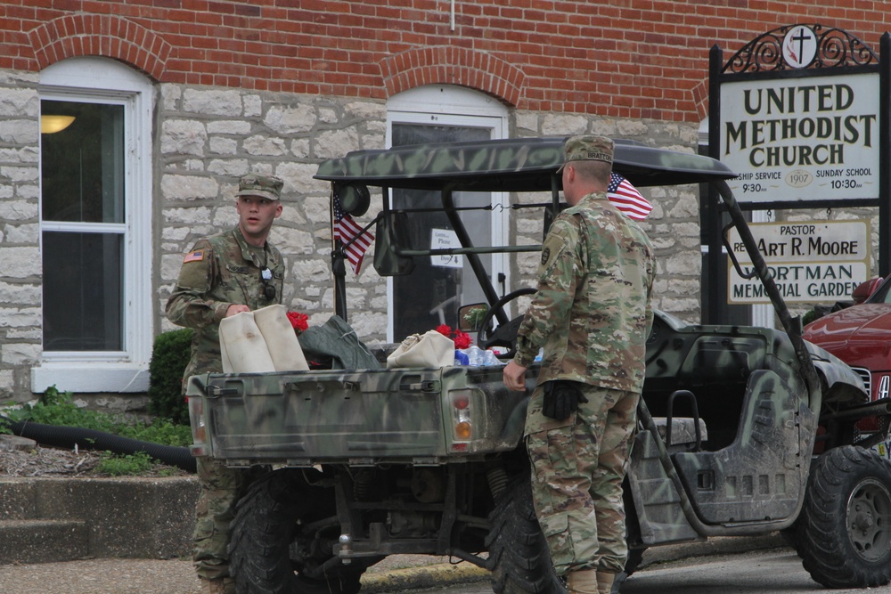 Missouri Guard assists with statewide flood response efforts