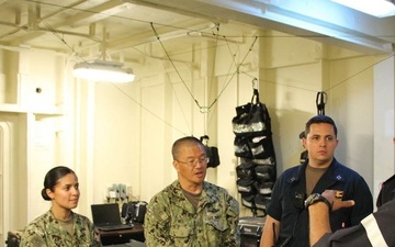 Egyptian Naval Officers visit USS Lewis B Puller and ERSS teams