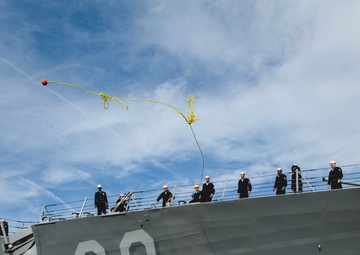USS Roosevelt (DDG-80) arrives in the Port of Cherbourg