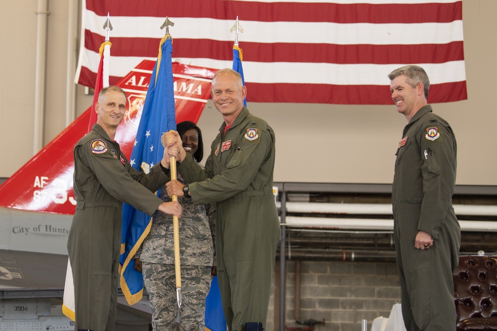 Casey Assumes Command Of 187FW