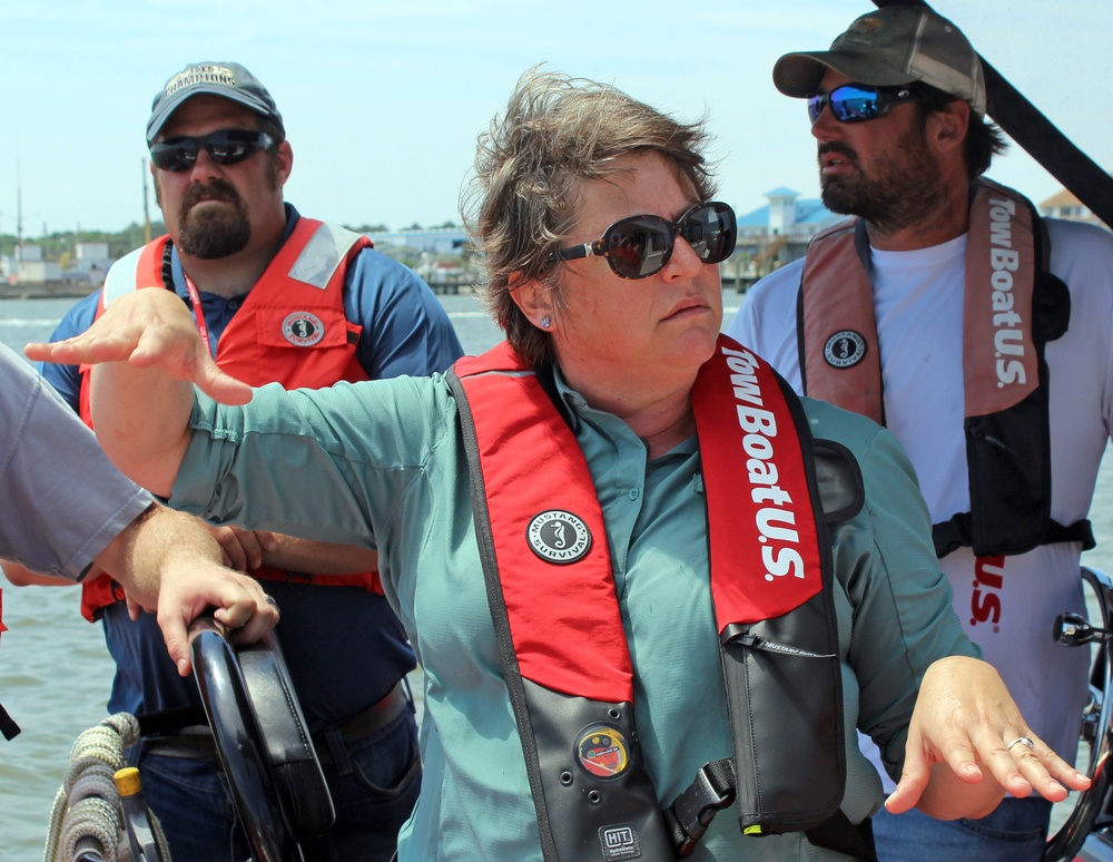 Army Modeler Speaks During Ocean City Inlet Site Visit