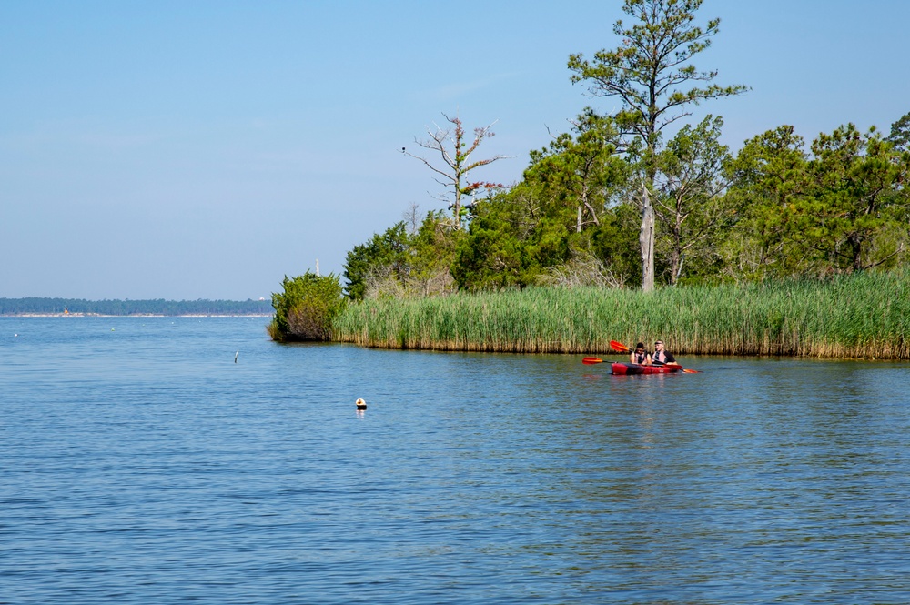 Single Marine Program Volunteer Cleanup at the Gottschalk Marina on Marine Corps Base Camp Lejeune