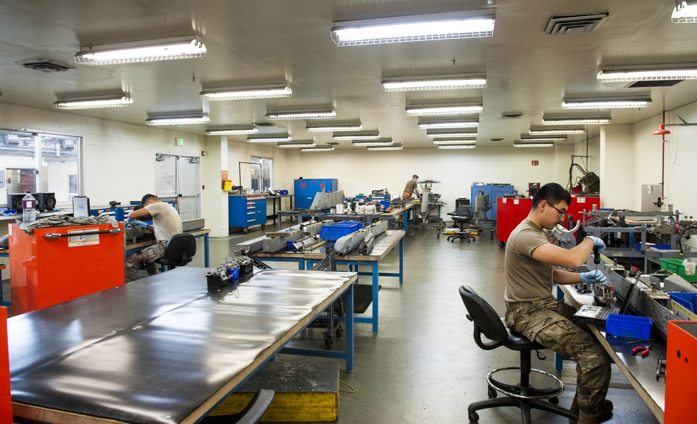 EMS Specialists ensure Kadena's aircrafts ready for flight