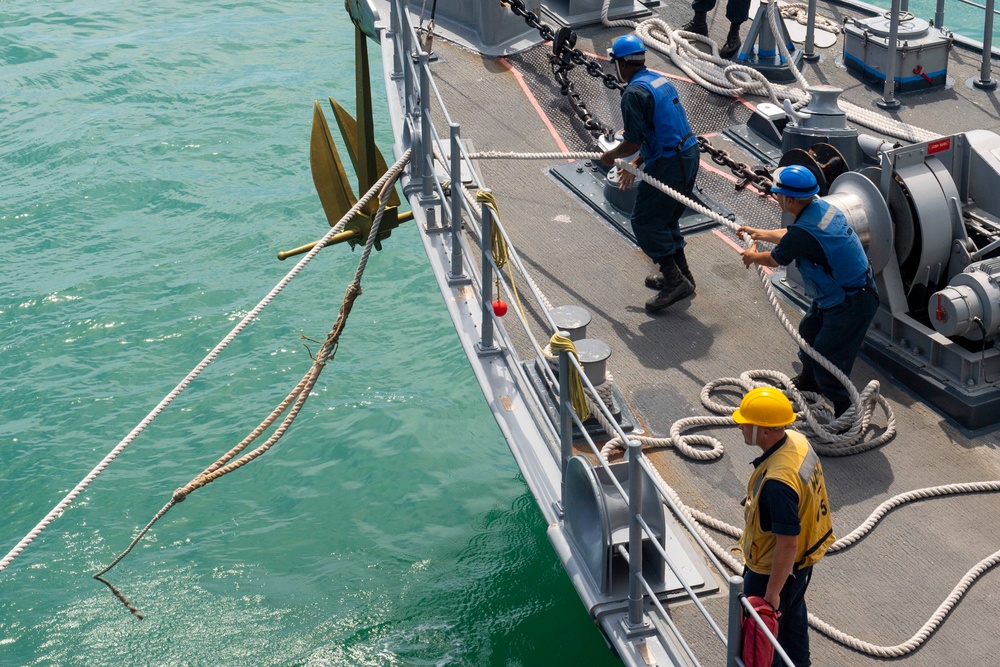 USS Pioneer and USS Patriot Depart Sattahip for Mine Countermeasures Excercise During CARAT Thailand 2019
