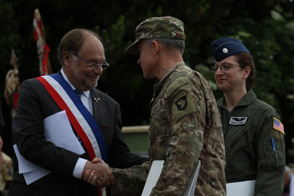 Airborne Honor Ceremony in Picauville