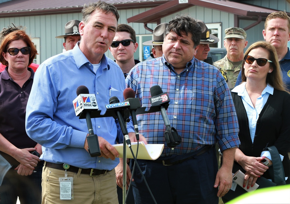 Illinois Governor Commits Additional Illinois National Guard to Flood Fight