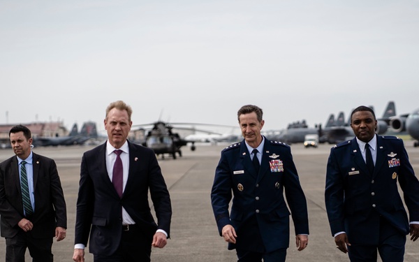 SecDef visits Yokota Airbase Japan