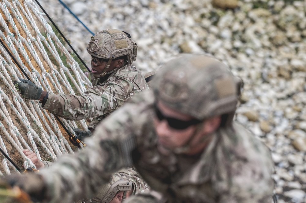 Rangers Rehearse for Historic Pointe du Hoc Climb