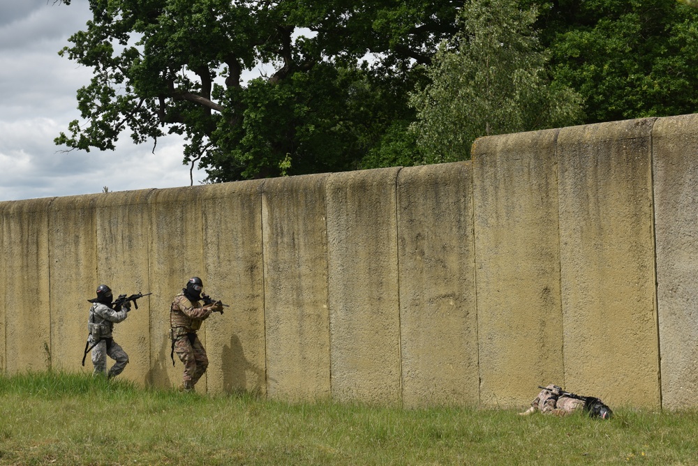 165th SFS conducts combat exercises