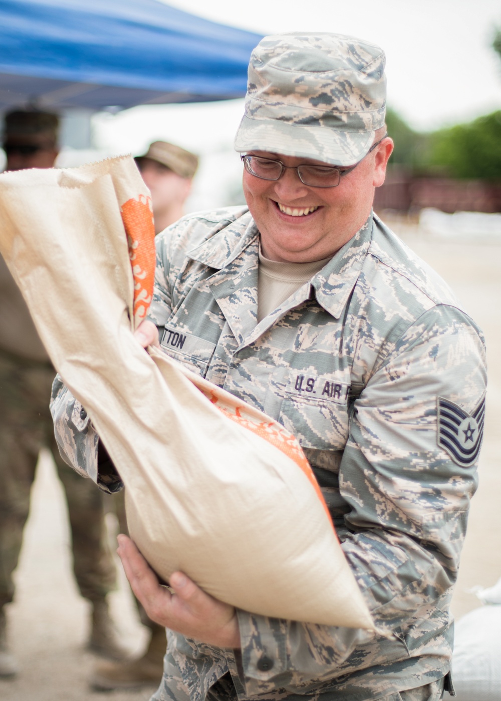 Guard Airmen support Missouri flood response