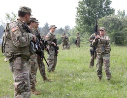 U.S. Military Police conduct joint training with Slovenians