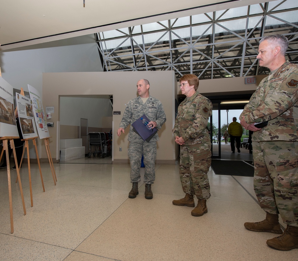 Air Force Surgeon General visits WPAFB