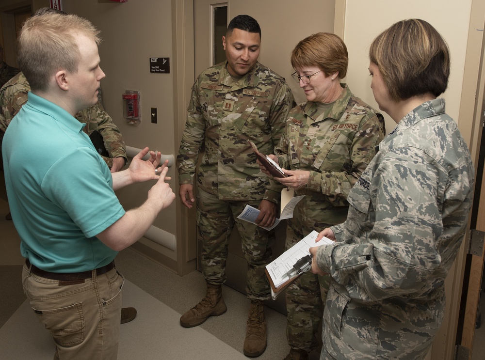 Air Force Surgeon General visits WPAFB