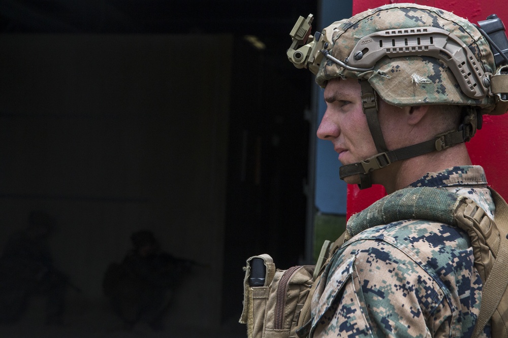 BLT 2/8 Conducts Infantry Immersion Trainer For 26th MEU's Realistic Urban Training