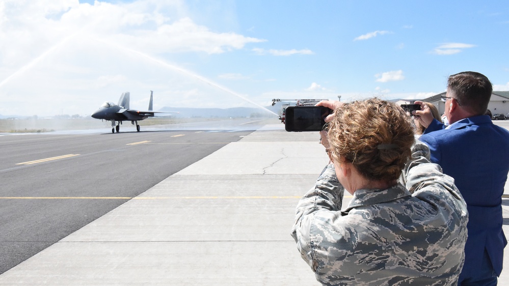 ORANG Commander visits 173rd Fighter Wing