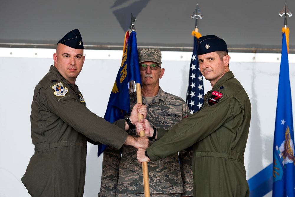 76th Fighter Squadron changes command