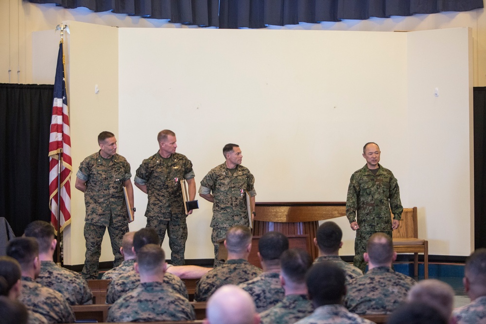 JGSDF general recognizes 3rd MEB Marines