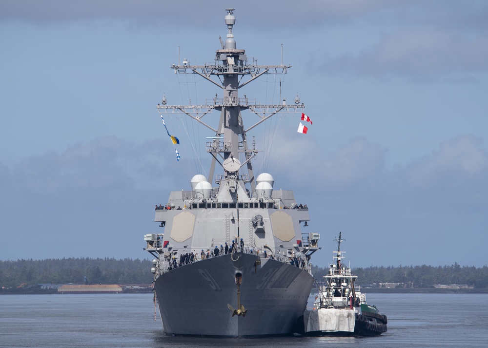 USS Independence and USS Pinckney Kick-Off Portland Festival Fleet Week