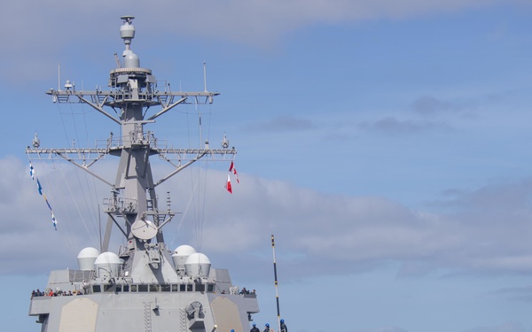 USS Independence and USS Pinckney Kick-Off Portland Festival Fleet Week