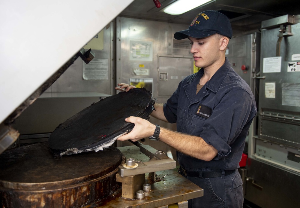 USS Curtis Wilbur Underway Operations