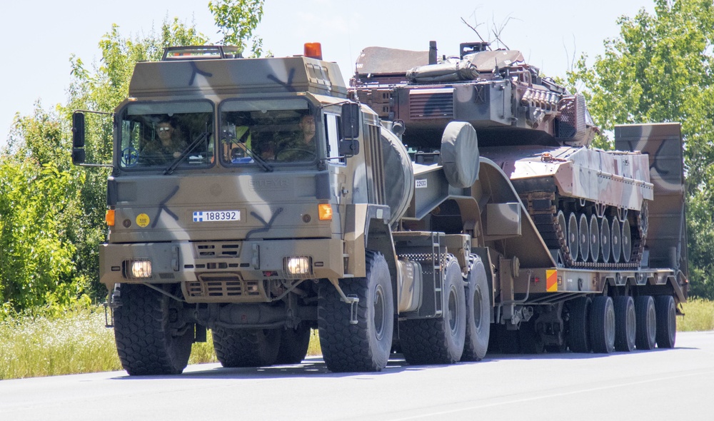 Greek Army arrives at STRIKE BACK 19