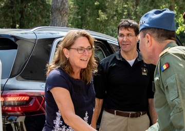 SecArmy spouse visits MK Air Base