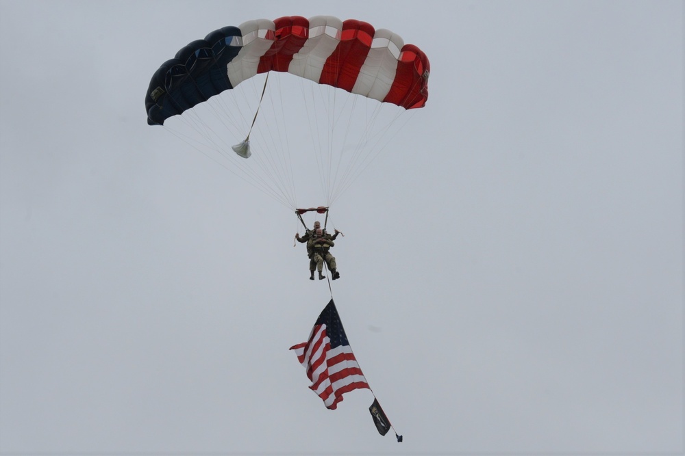 U.S. Army's 101st Airborne Division veteran jumped out of a plane to recreate his D-Day parachute drop, honor 75th anniversary