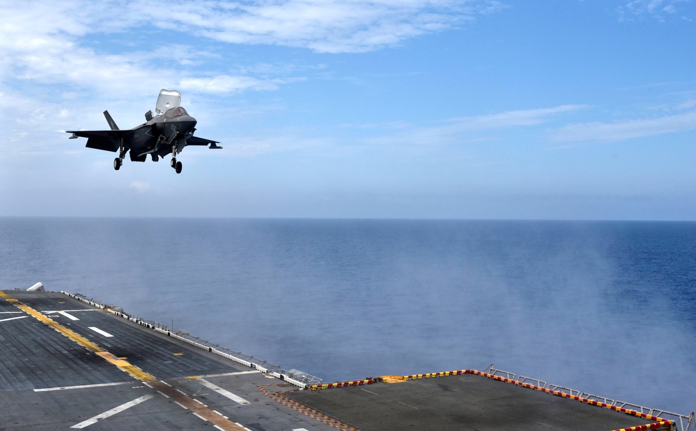 USS WASP (LHD 1) OPERATIONS AT SEA