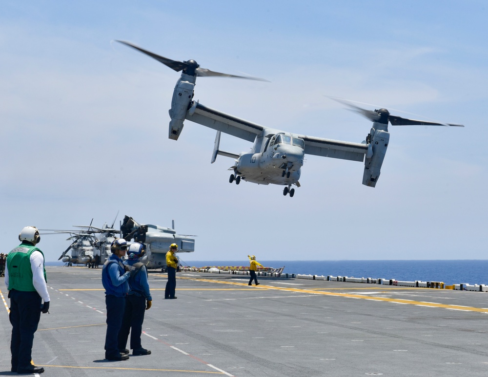 USS WASP (LHD 1) OPERATIONS AT SEA