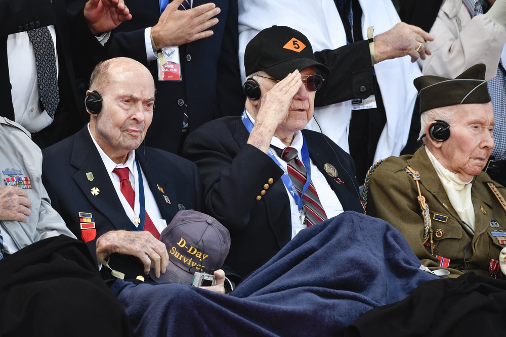 World War II Veteran Renders Salute