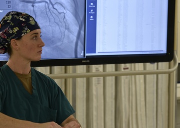 A Navy CVT prepares a lab at Walter Reed Bethesda