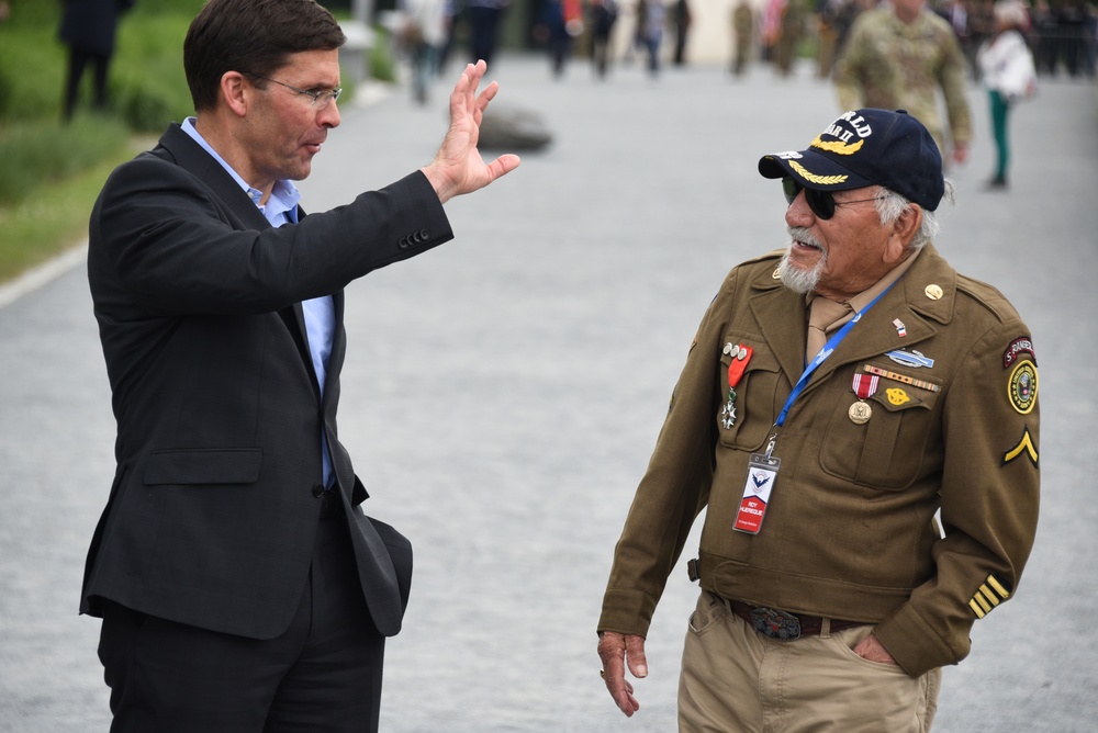 DDay75 Ranger ceremony Pointe du Hoc
