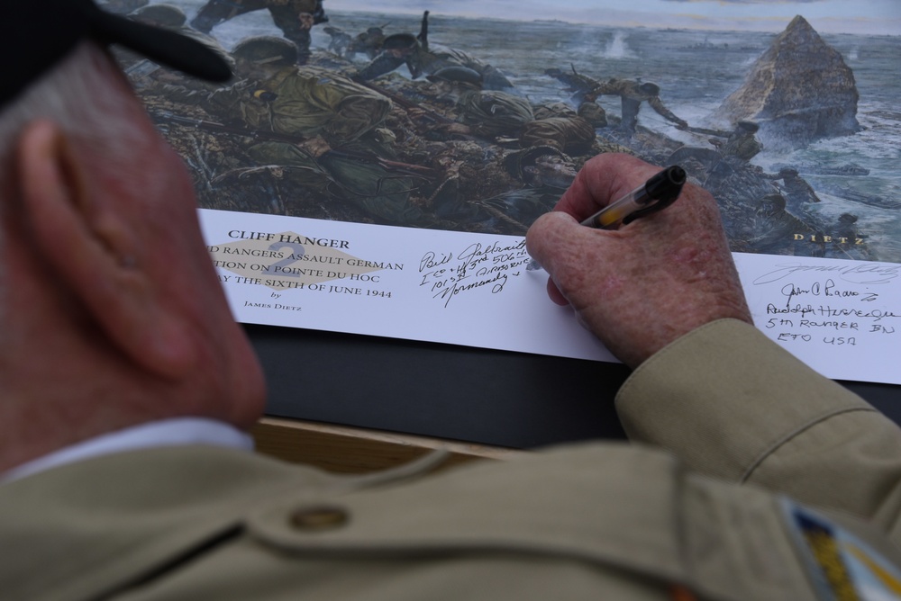 DDay75 Ranger ceremony Pointe du Hoc