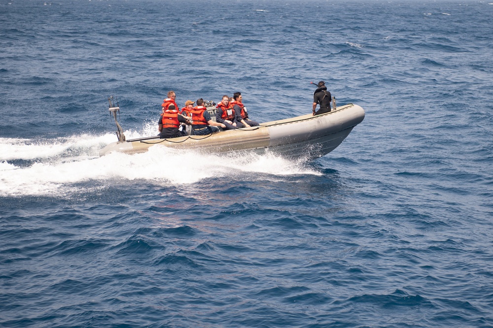 USS Leyte Gulf Conducts Boat Operations