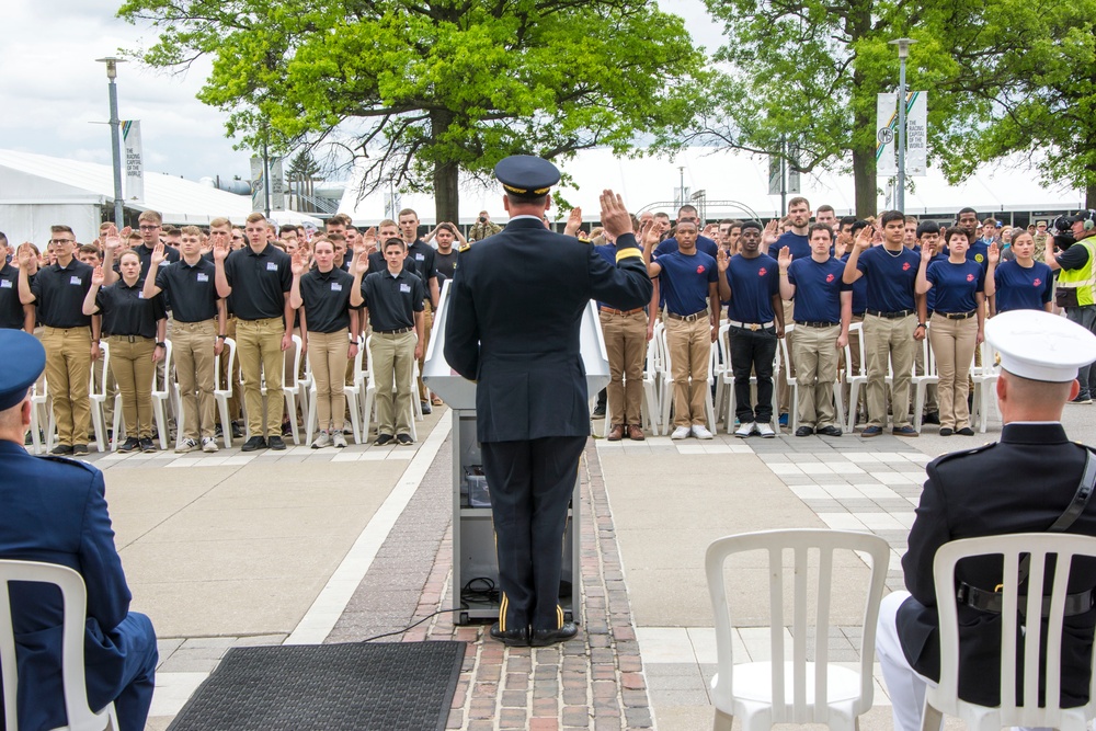 Navy Recruiting Future Sailors Take Oath of Enlistment at Indianapolis Motor Speedway