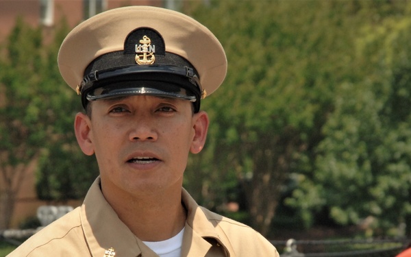 Naval Museum hosts a re-enlistment ceremony