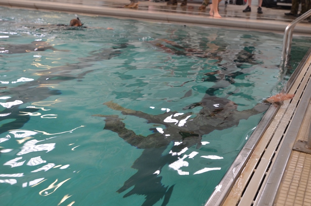 Helocast Underwater Swim Test